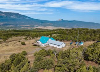 Secluded Contemporary Home with BLM on 3 Sides and Mountain Views