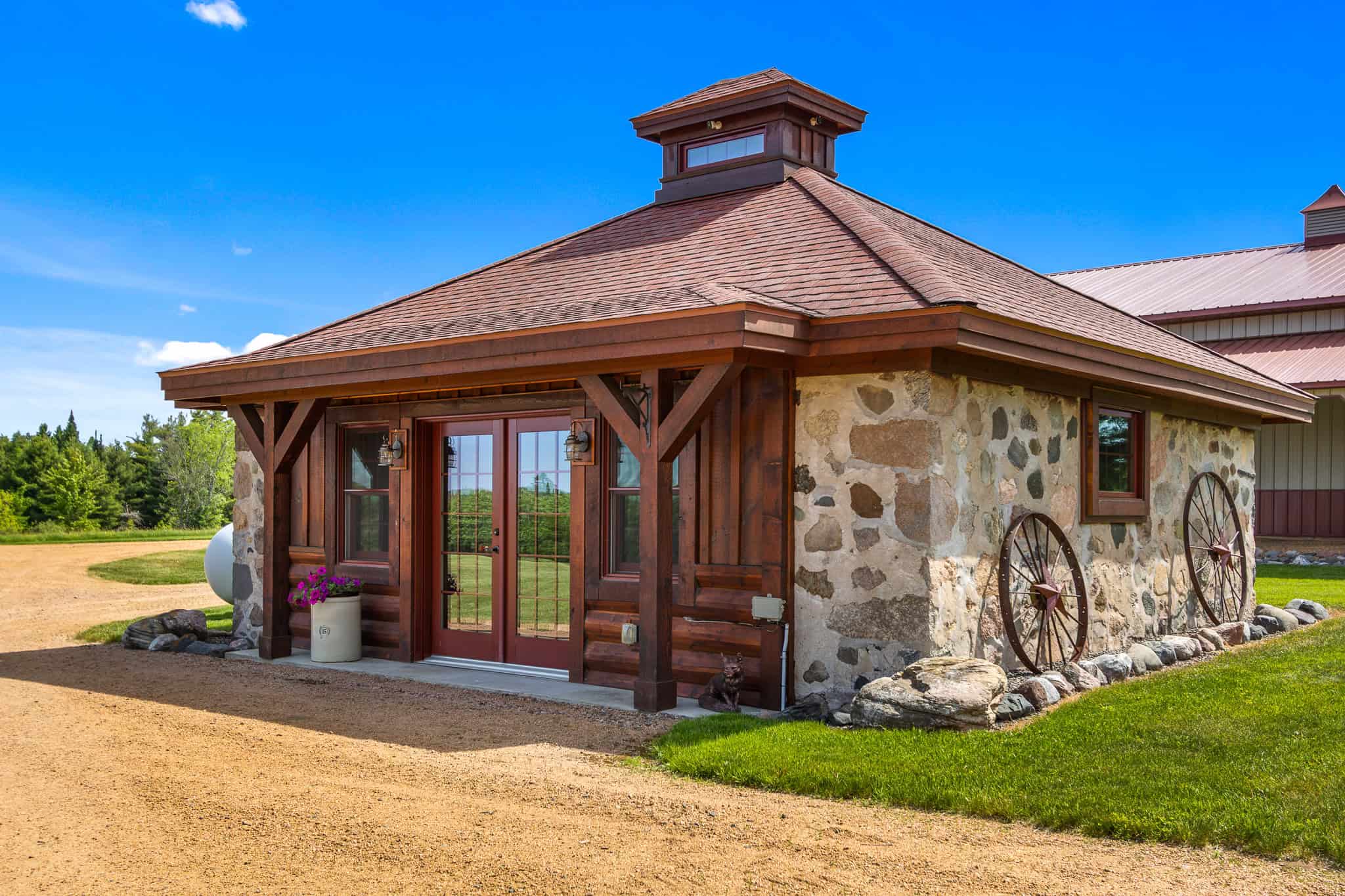 274 ± Acre Luxury Ranch & Hunting Estate | Butternut, WI