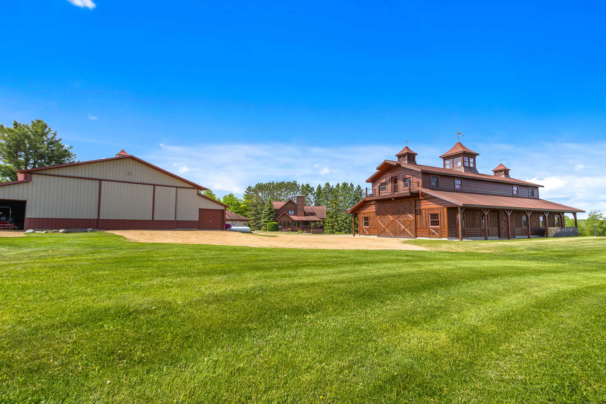 274 ± Acre Luxury Ranch & Hunting Estate | Butternut, WI