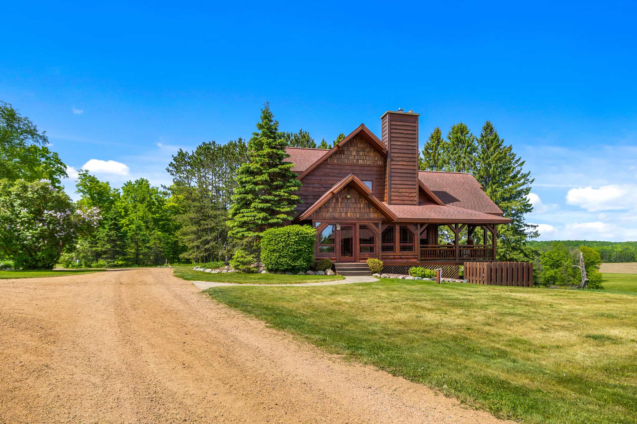 274 ± Acre Luxury Ranch & Hunting Estate | Butternut, WI