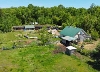 Unique Eco Friendly Home on 18.7 Acres – Waterford, Maine