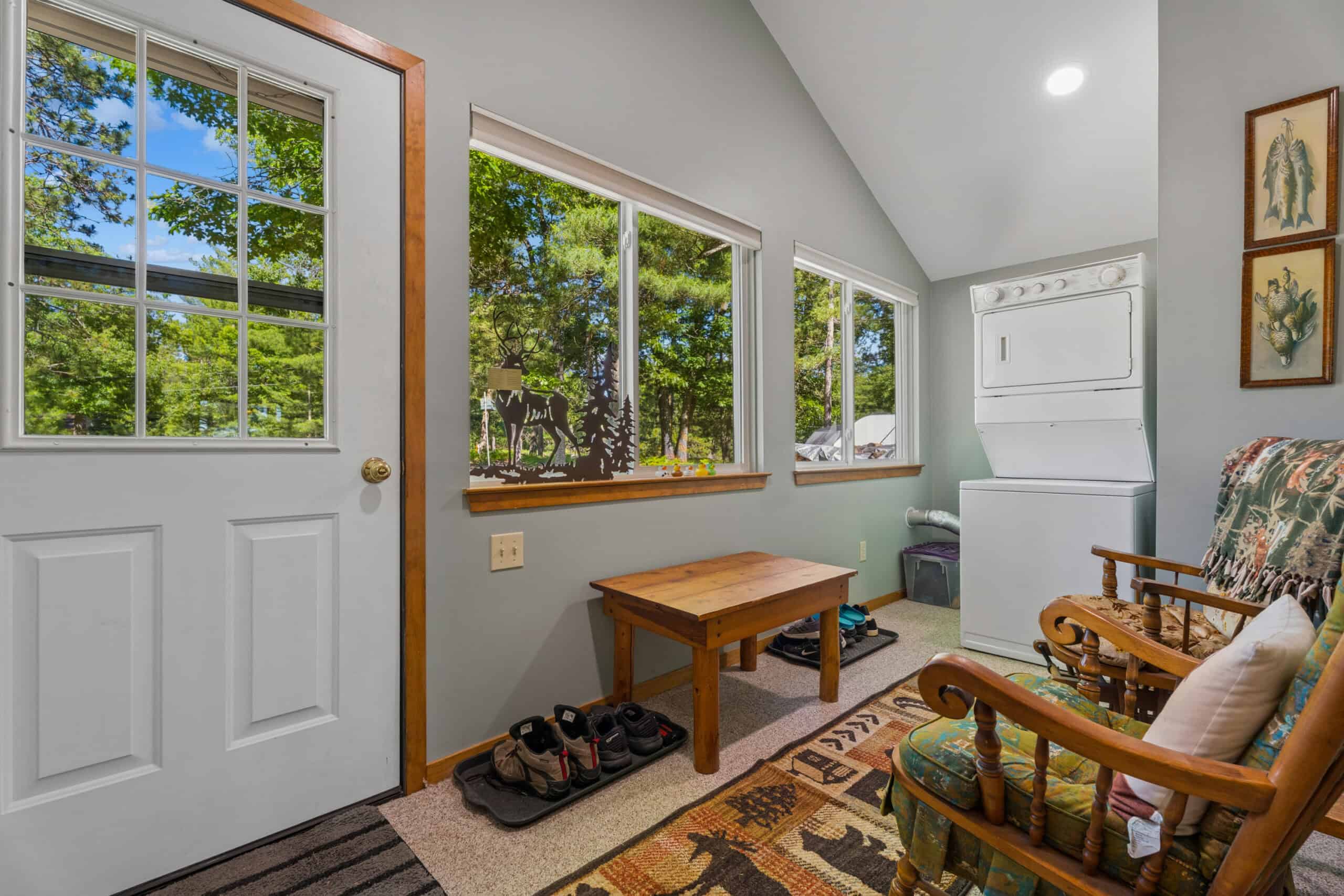 Classic Canada Creek Ranch Log Cabin with Lake Geneva Views