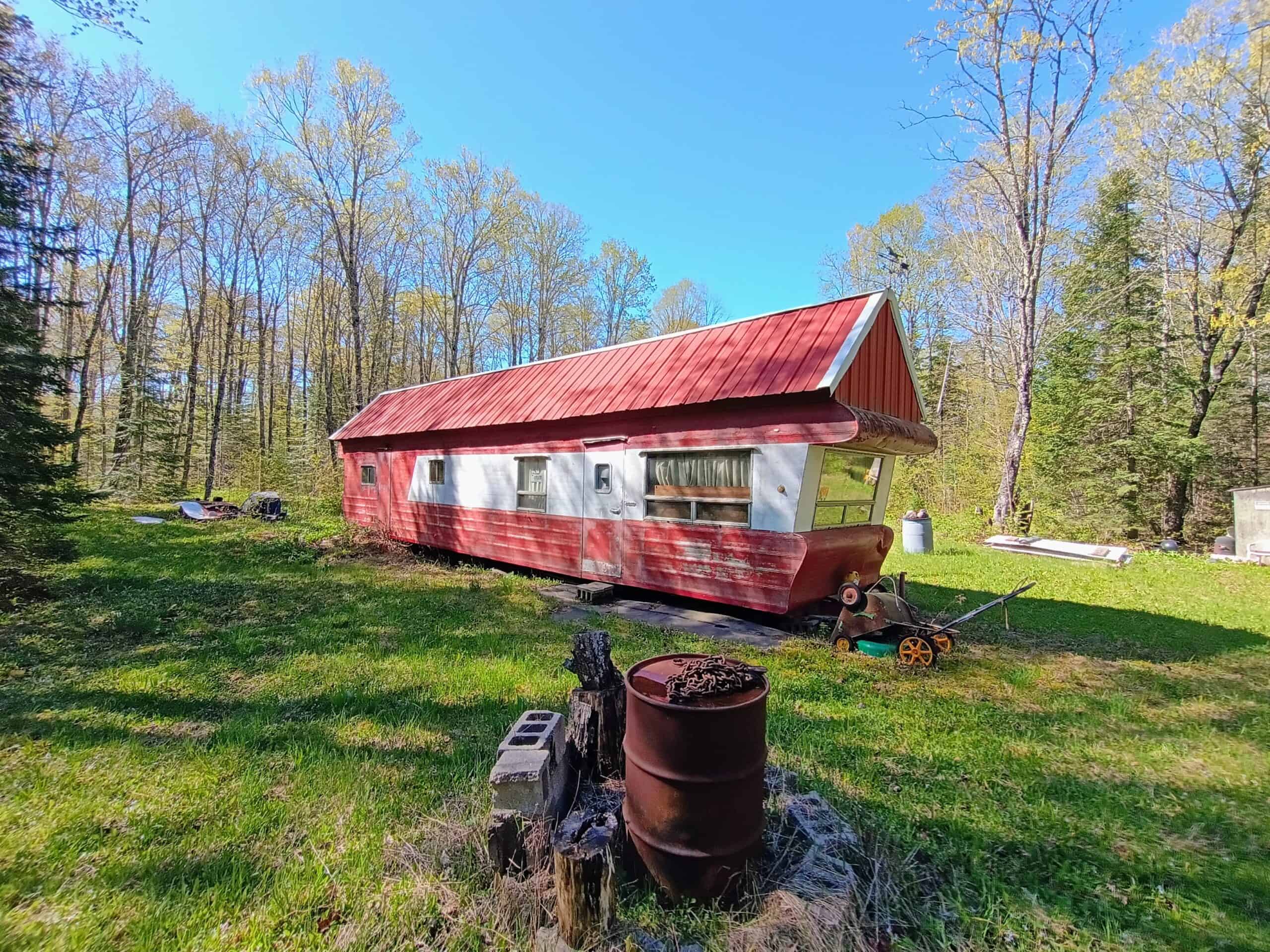 40 Acres Surrounded by 300,000 Acres of Public Land