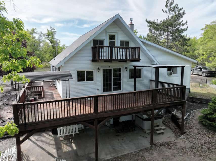 Beautiful Country 3-Bedroom Home Canada Creek Ranch Atlanta MI