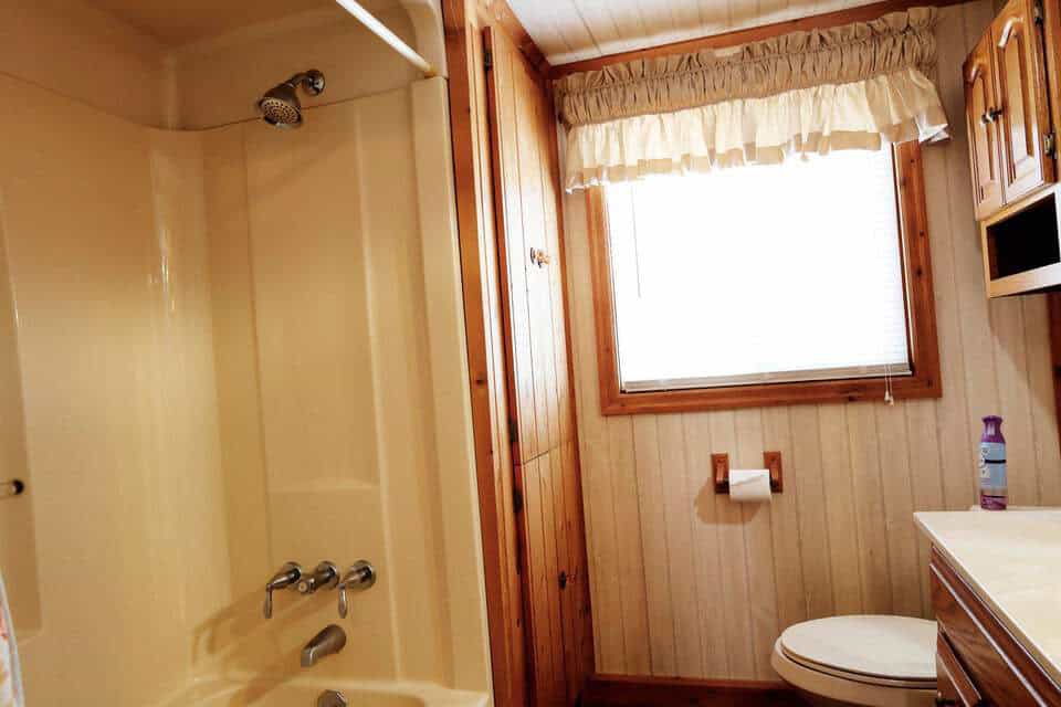 Beautiful Country 3-Bedroom Home Canada Creek Ranch Atlanta MI