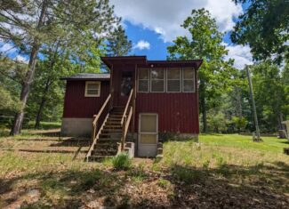 Charming 1952 Cabin on Canada Creek Ranch Atlanta MI