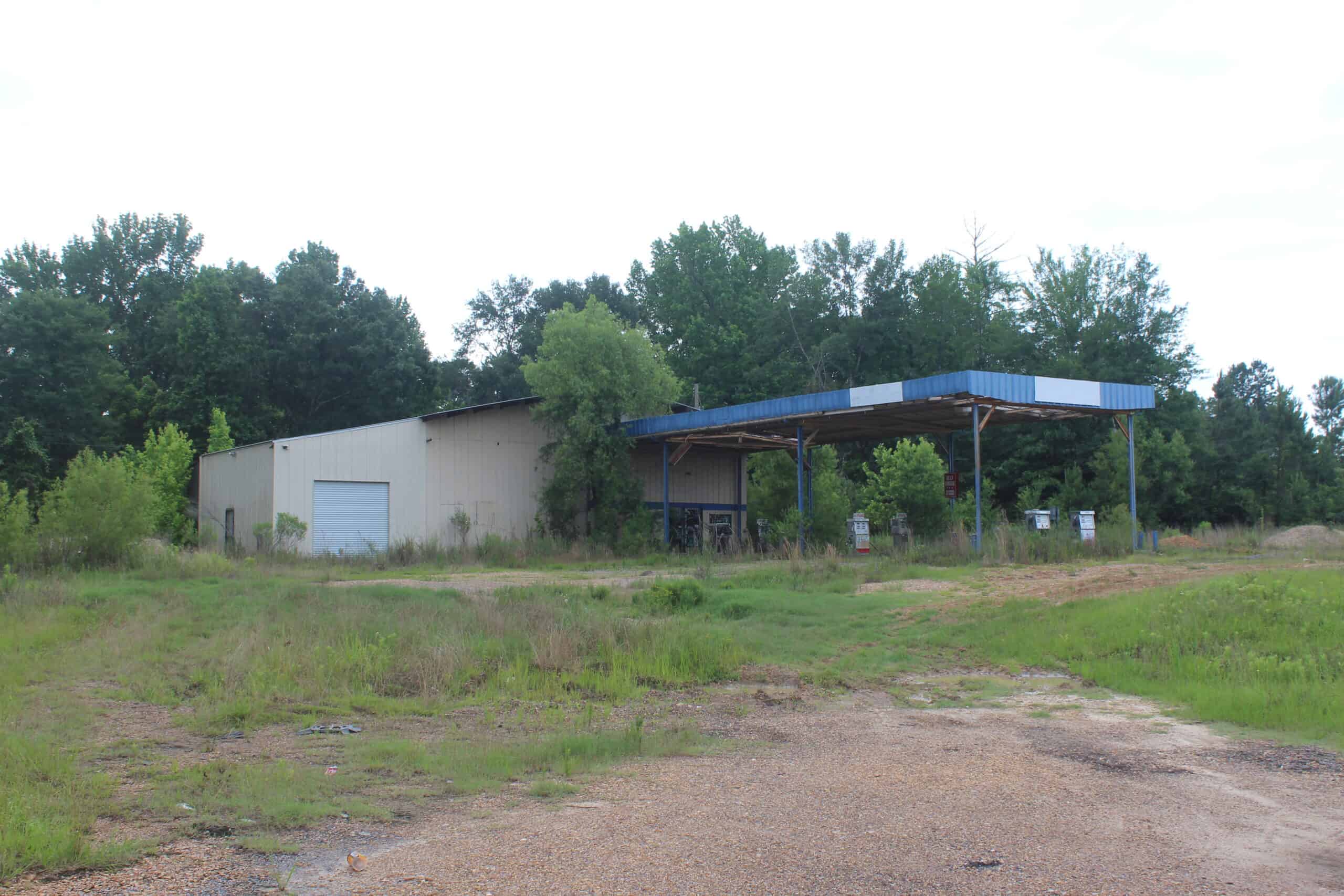 21.4 Acres For Sale at the Intersection of Hwy 84 & Hwy 33 Franklin County Mississippi