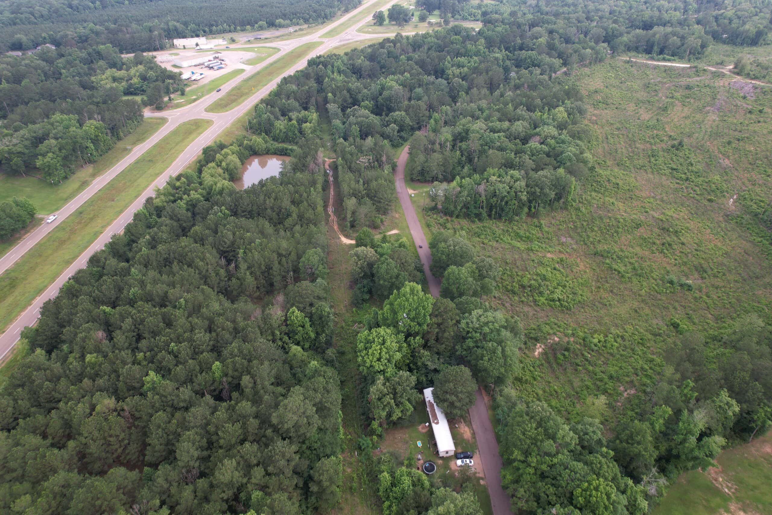 21.4 Acres For Sale at the Intersection of Hwy 84 & Hwy 33 Franklin County Mississippi