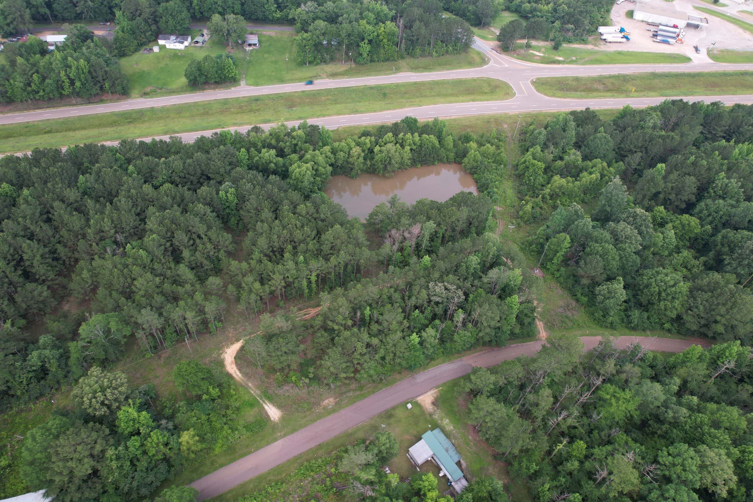 21.4 Acres For Sale at the Intersection of Hwy 84 & Hwy 33 Franklin County Mississippi