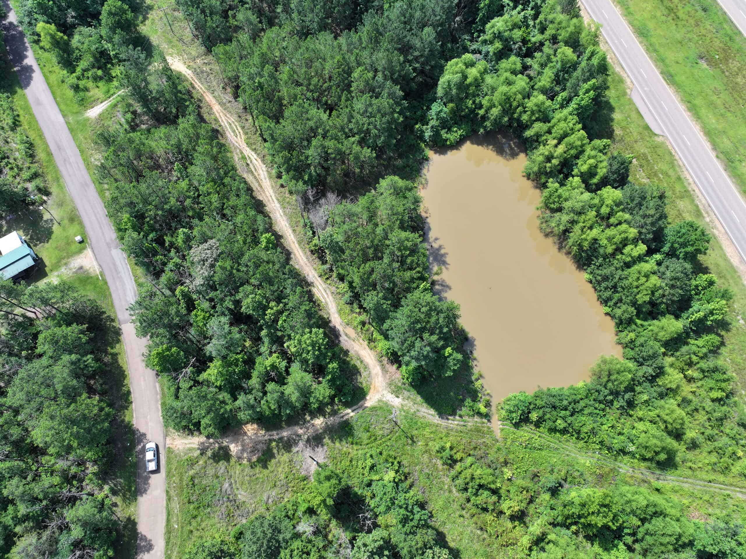 21.4 Acres For Sale at the Intersection of Hwy 84 & Hwy 33 Franklin County Mississippi