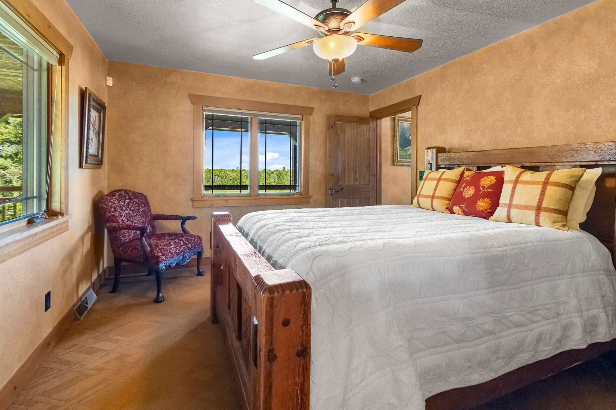 274 ± Acre Luxury Ranch & Hunting Estate | Butternut, WI
