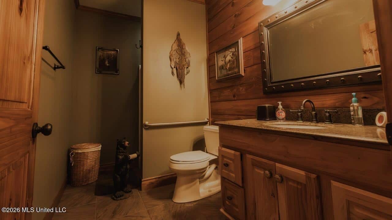 958± Acre High-Fence Ranch in Oakdale, Louisiana