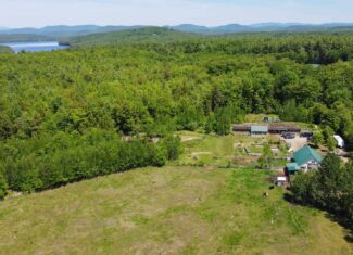 Unique Eco Friendly Home on 18.7 Acres – Waterford, Maine