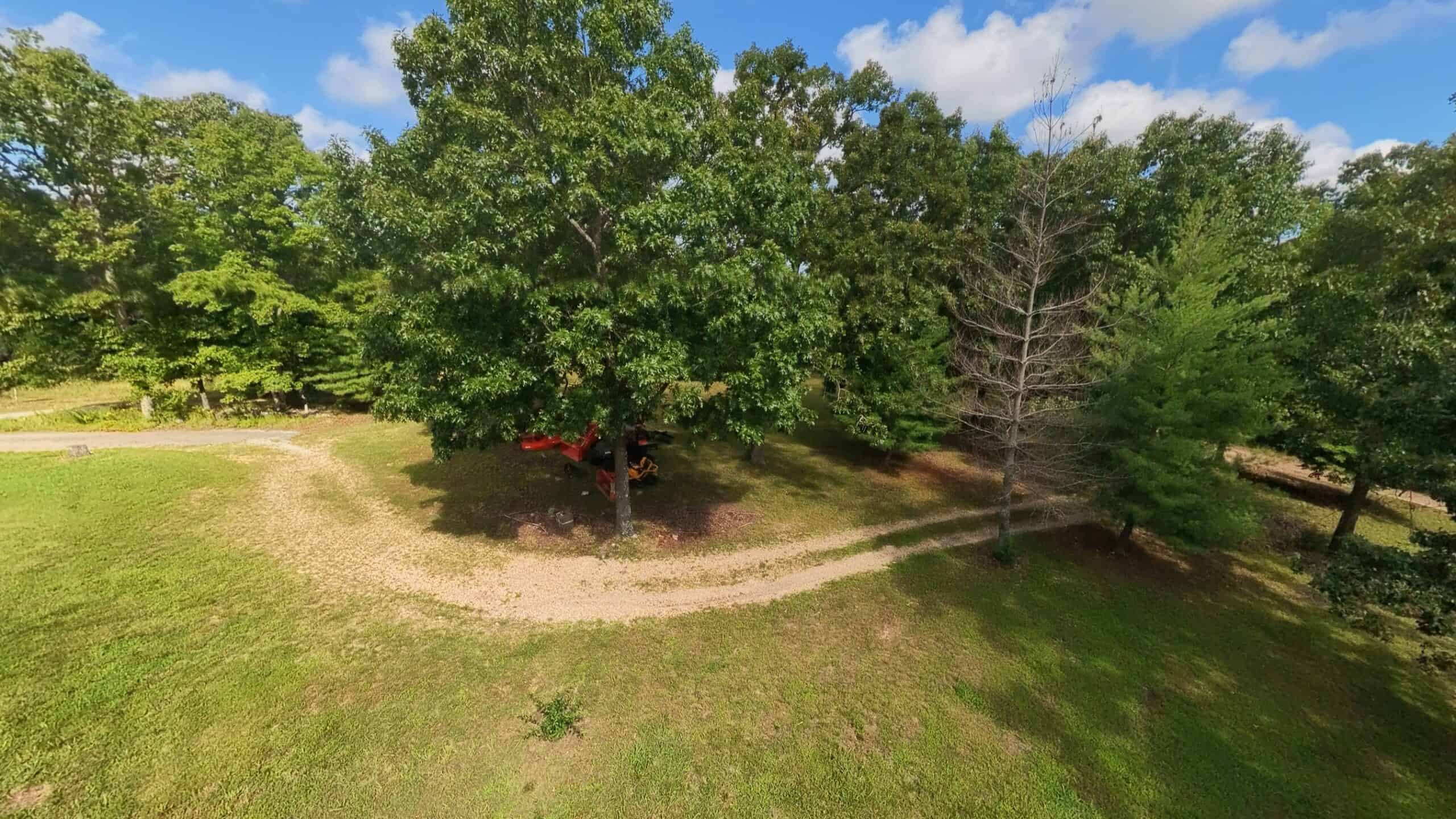 Rustic Ozarks Home on 27.5 Acres