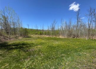 Hunting Base Camp on 40 acres in Kettle River, Minnesota