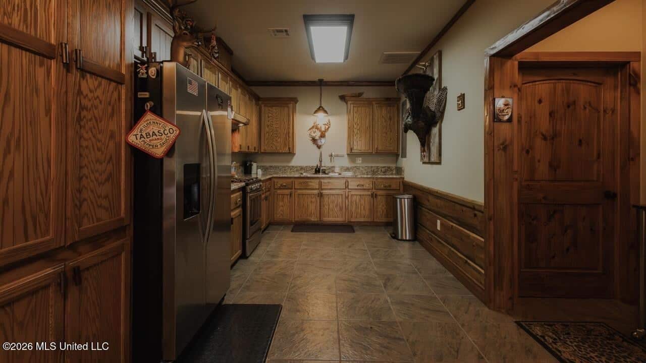 958± Acre High-Fence Ranch in Oakdale, Louisiana