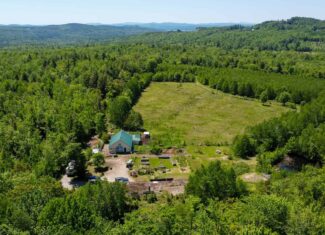 Unique Eco Friendly Home on 18.7 Acres – Waterford, Maine
