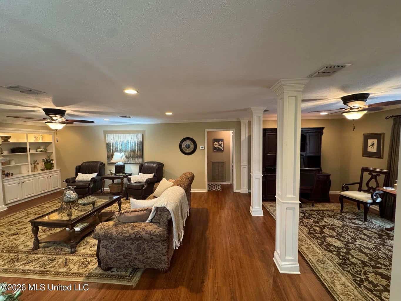 Gillsburg MS Farmhouse Estate on 99 Acres