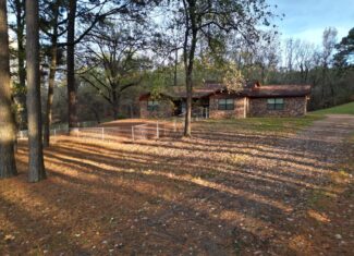 6.6 Acres of Arkansas Paradise