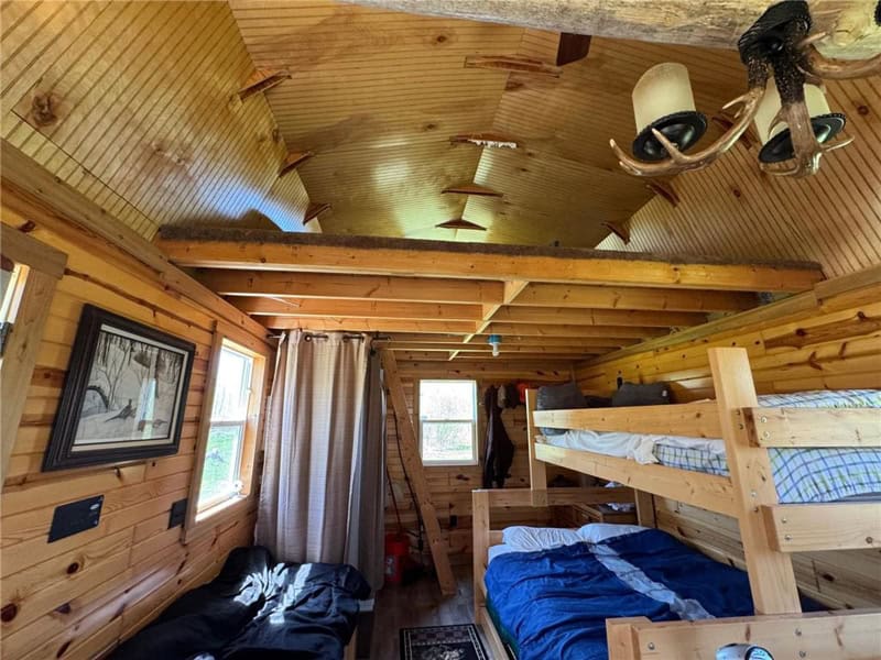 Hunting Base Camp on 40 acres in Kettle River, Minnesota