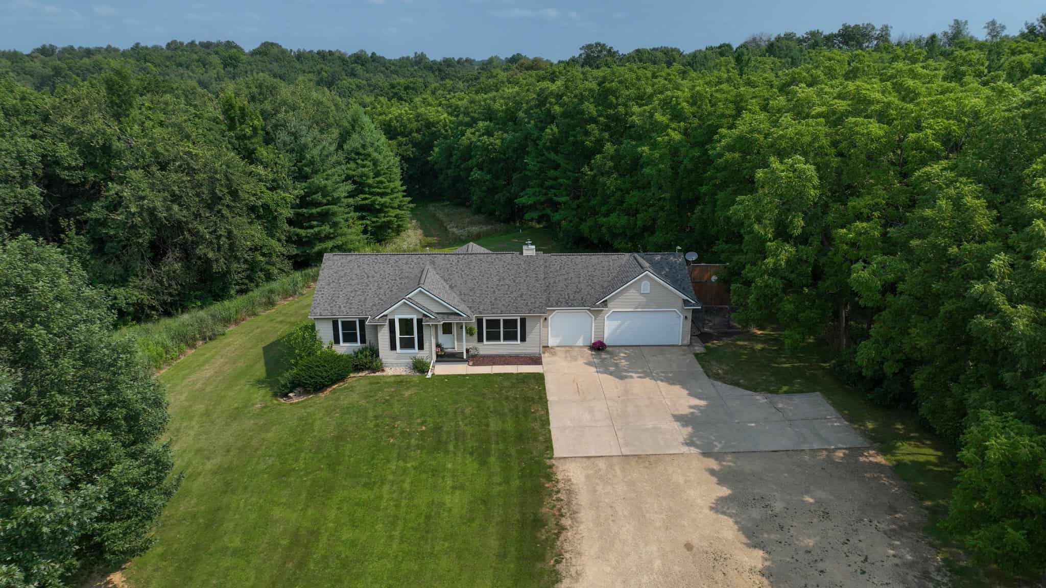 40-Acre Richland County Hunting Retreat with Ridge-Top Ranch Home & Trophy Whitetail History