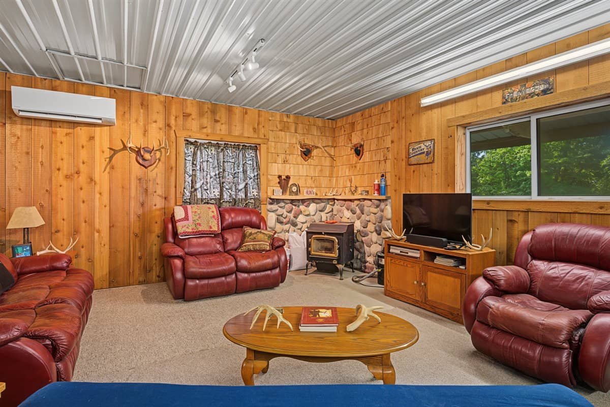 47± Acre Hunting Property with Cabin | Vernon County, Wisconsin