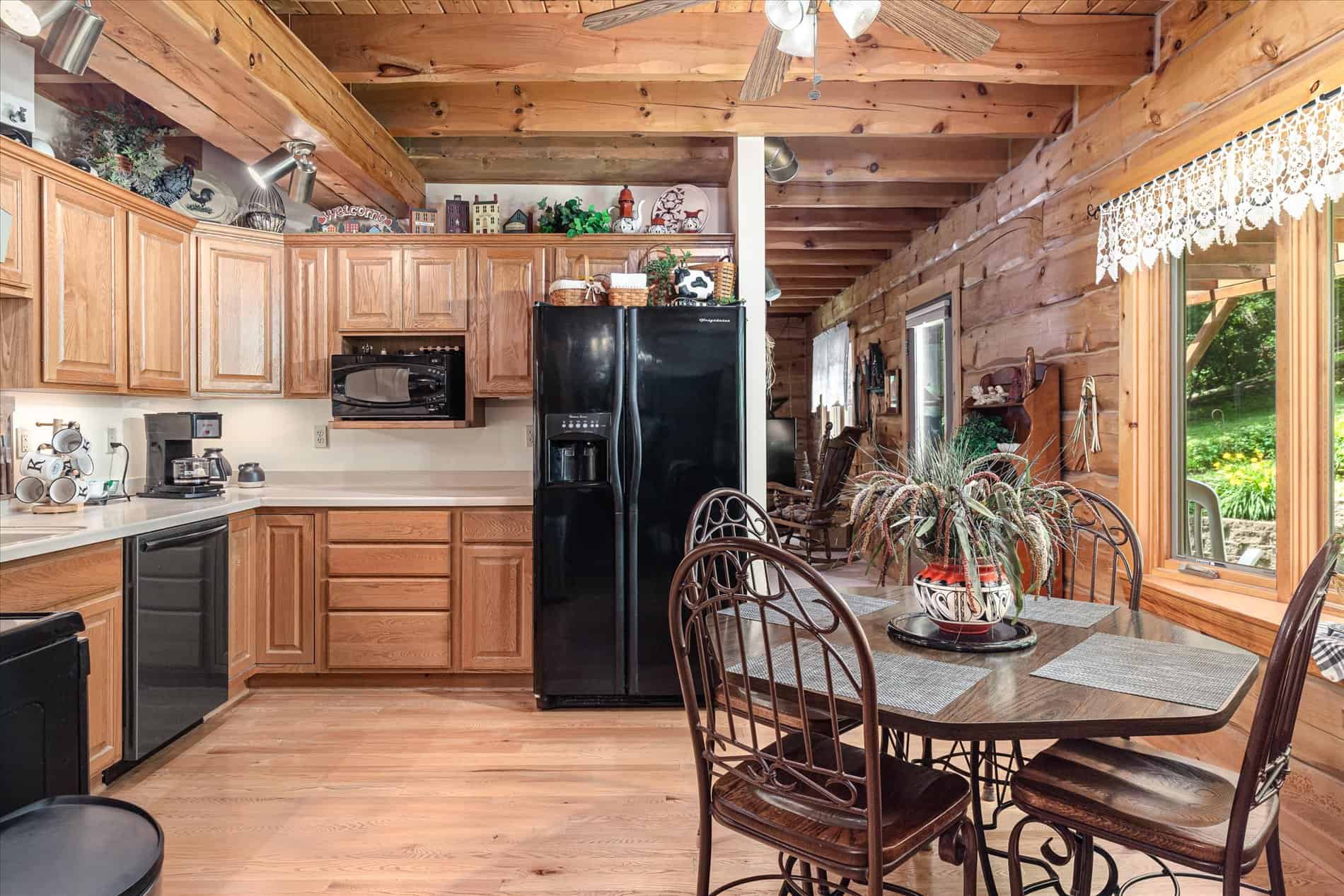 13.9 Wooded Acres, Log Home, SW Wisconsin Driftless Region For Sale