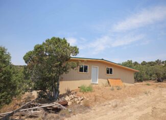 Cabin on 71 Acres in DeBeque Colorado