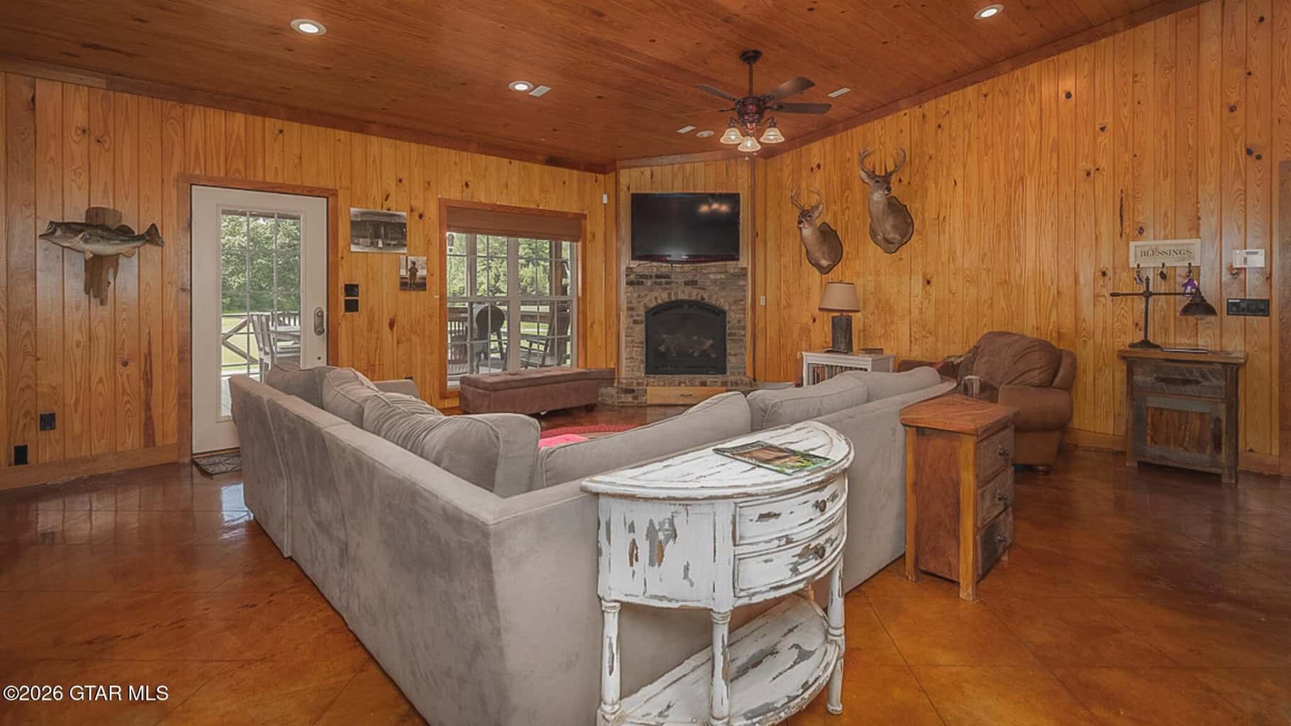 Trophy Bass Fishing and Hunting Property Starkville MS