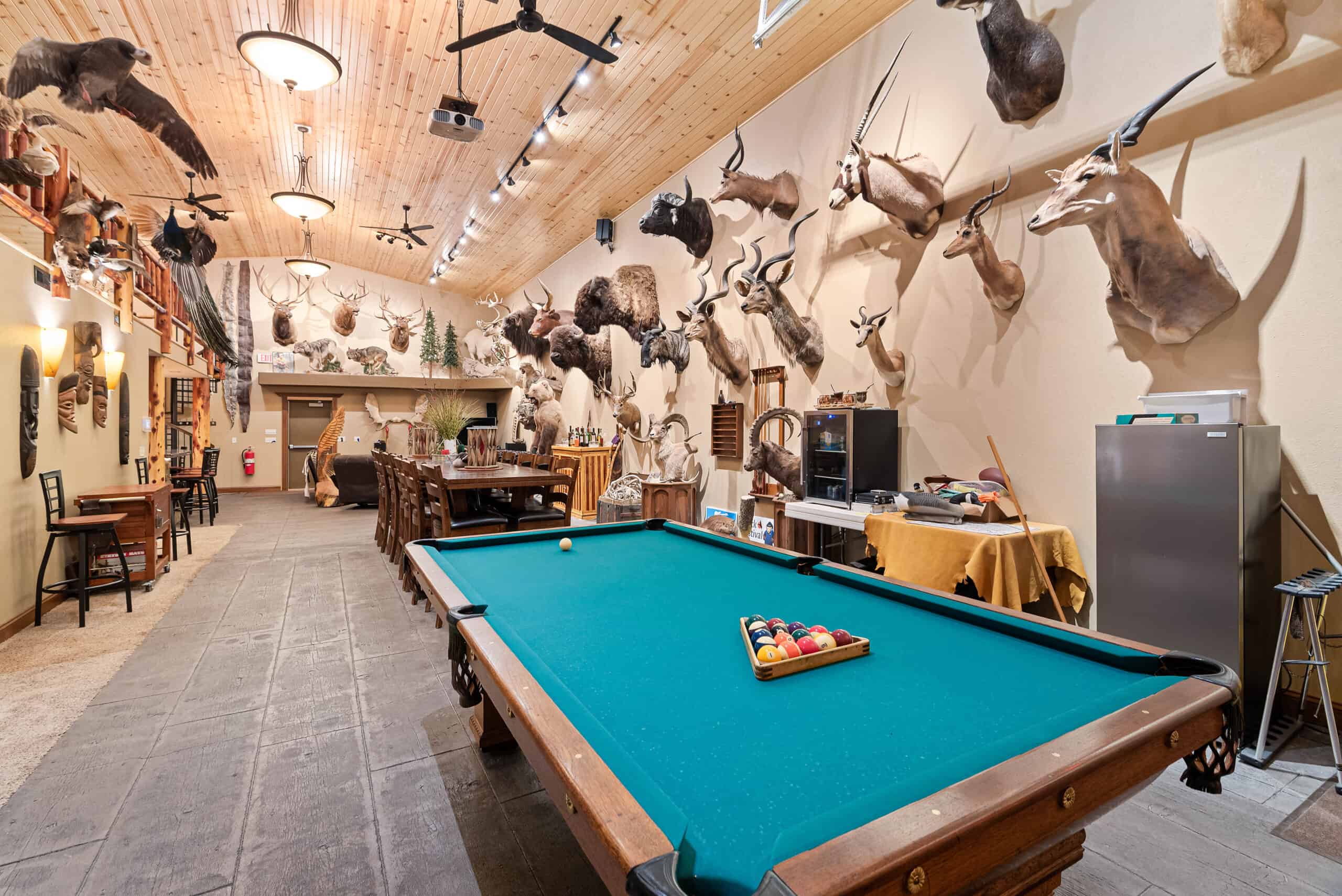 Established Kansas Outfitting Business with Lodge For Sale