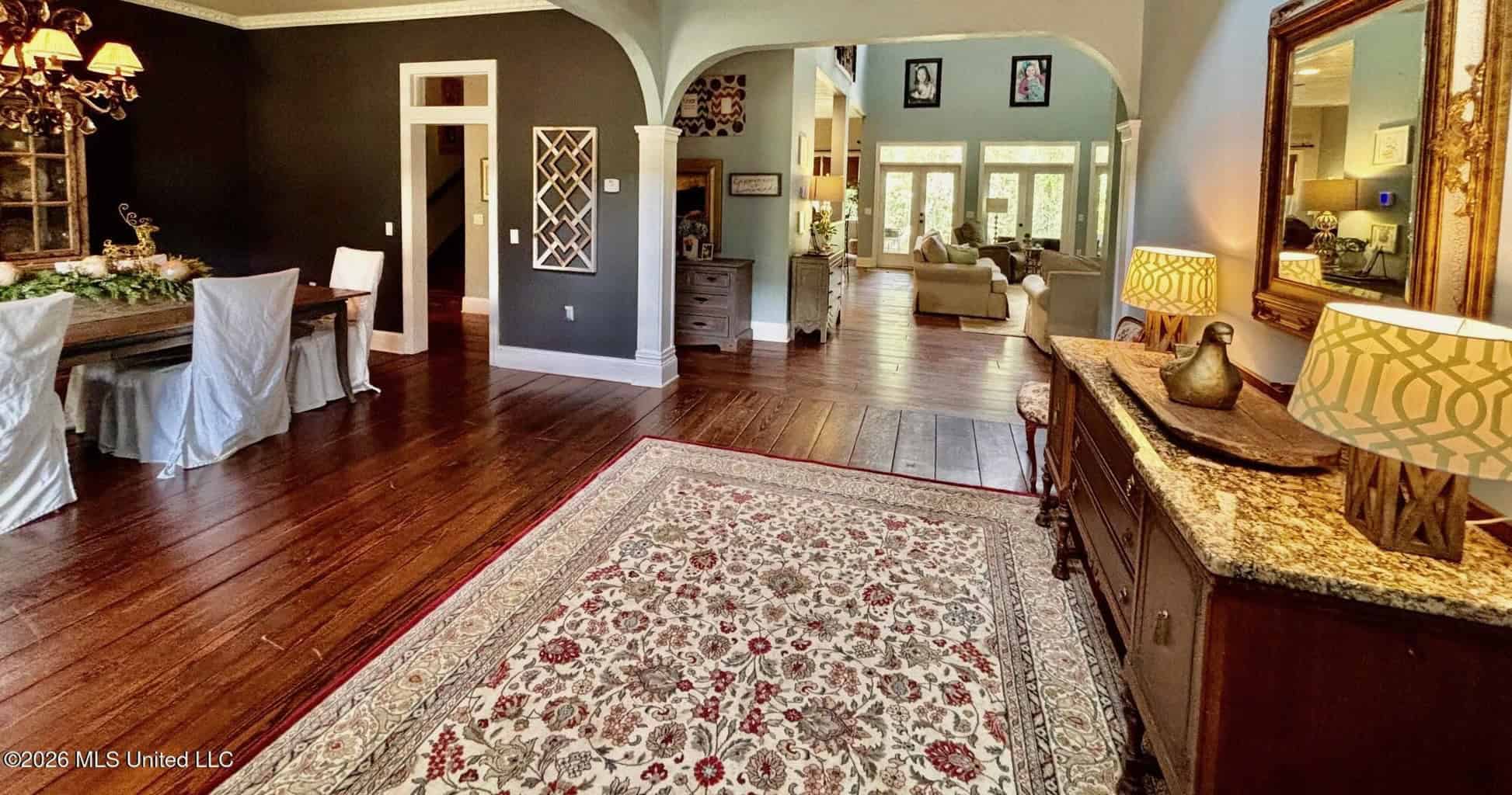 Luxury Country Estate on 70 Acres in Lawrence County