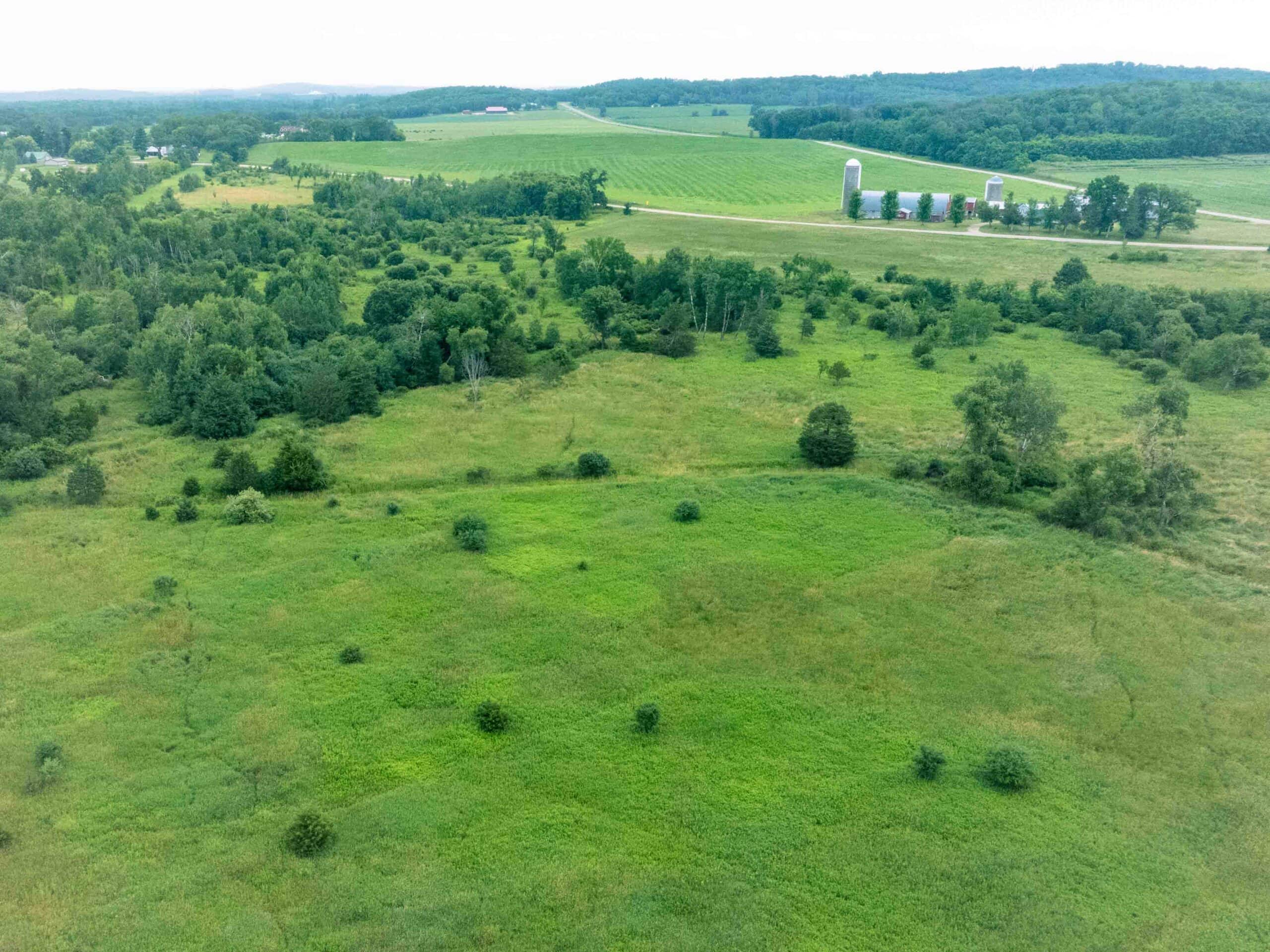 Town of Lewiston Columbia County WI 86+/- Acre Farm brought to you at Online Only Auction