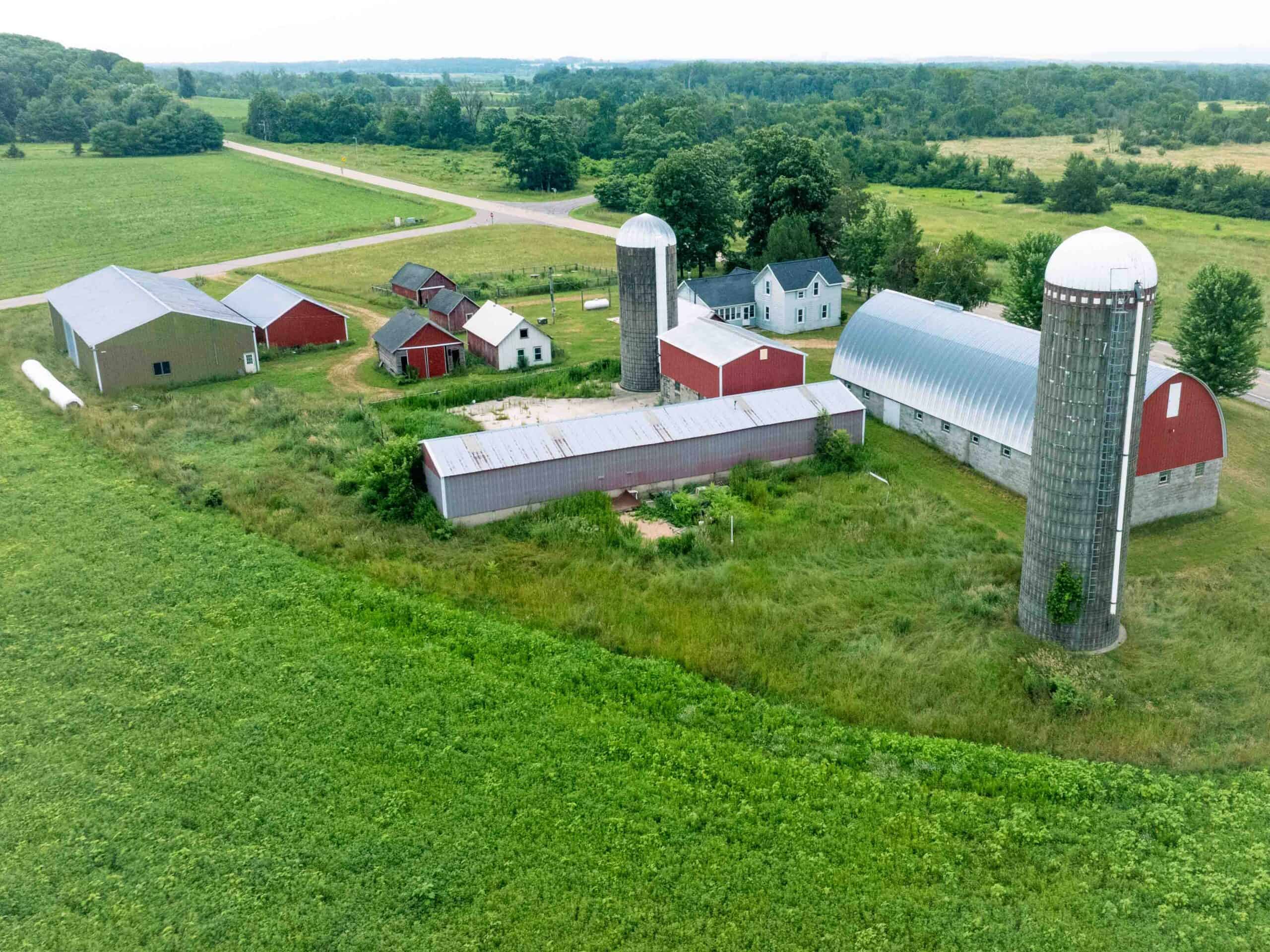 Town of Lewiston Columbia County WI 86+/- Acre Farm brought to you at Online Only Auction