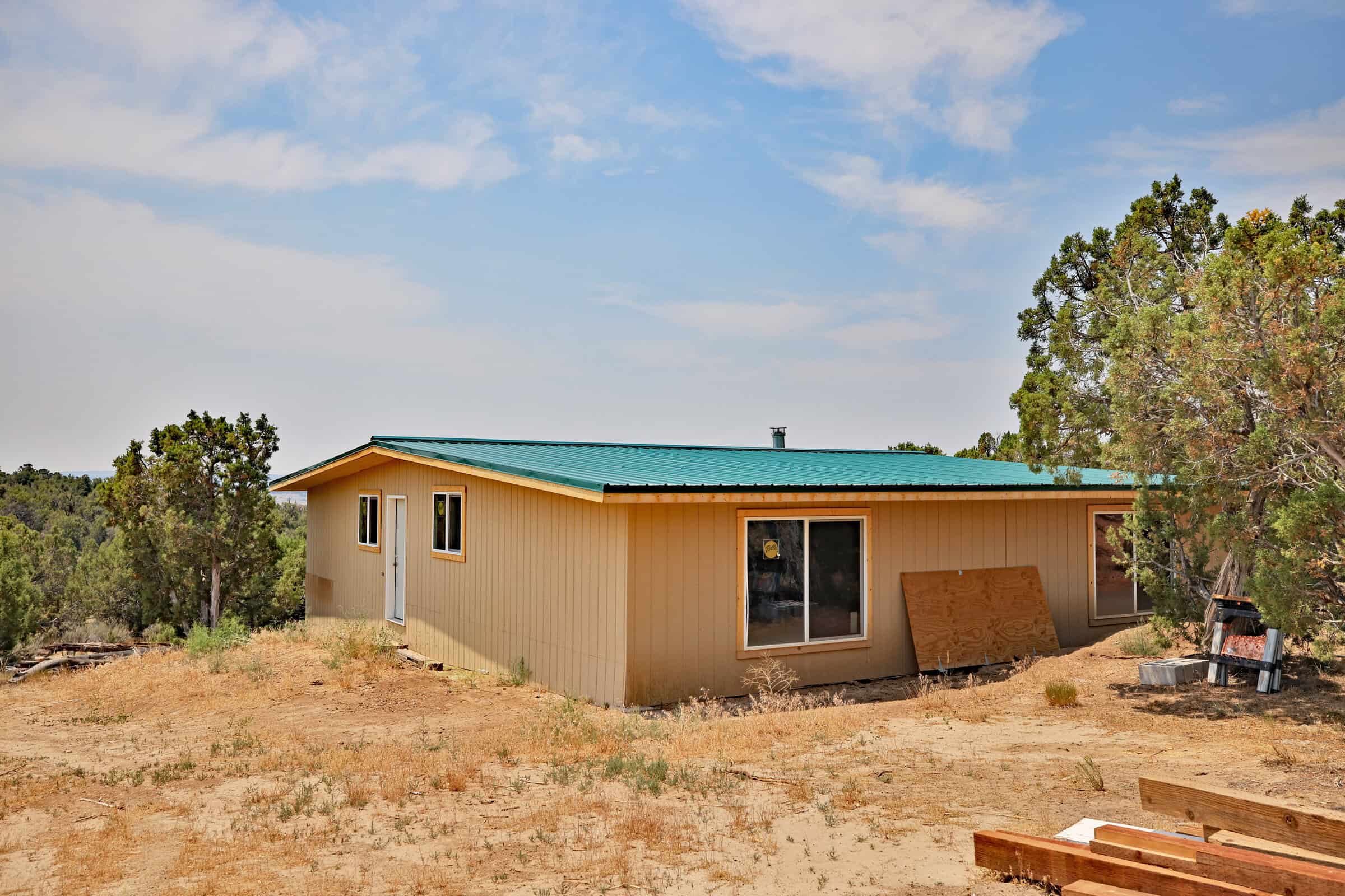 Cabin on 71 Acres in DeBeque Colorado