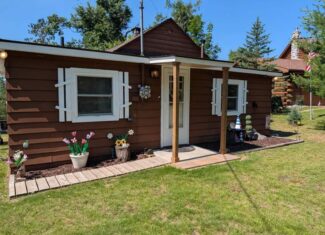 Updated Canada Creek Ranch Cabin on Three Lots Atlanta MI