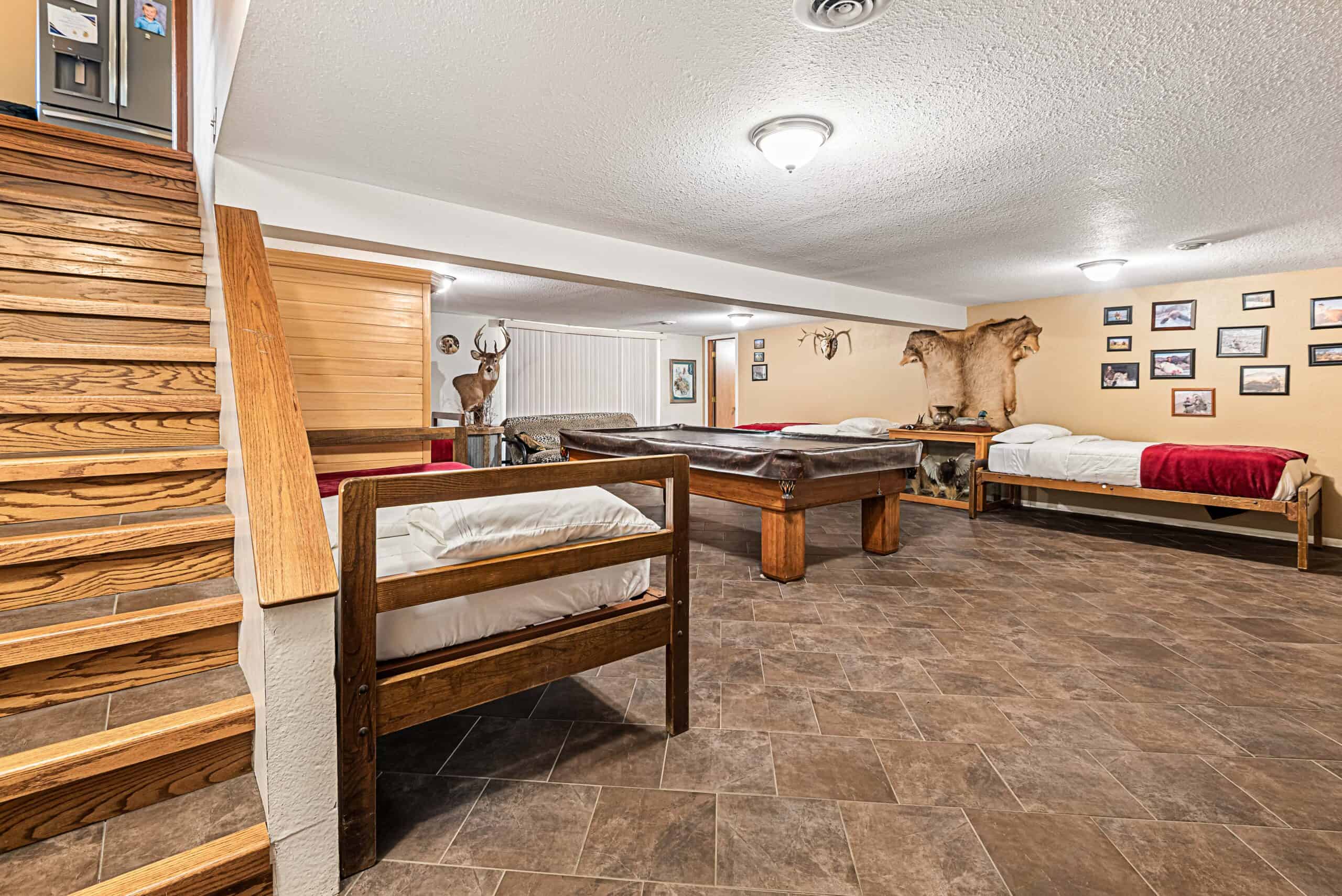 Established Kansas Outfitting Business with Lodge For Sale