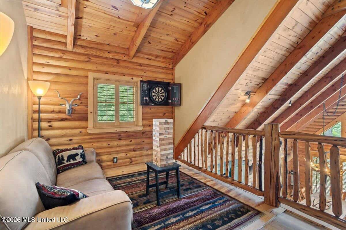 Log Cabin on 25 Acres with Ponds in Southwest MS