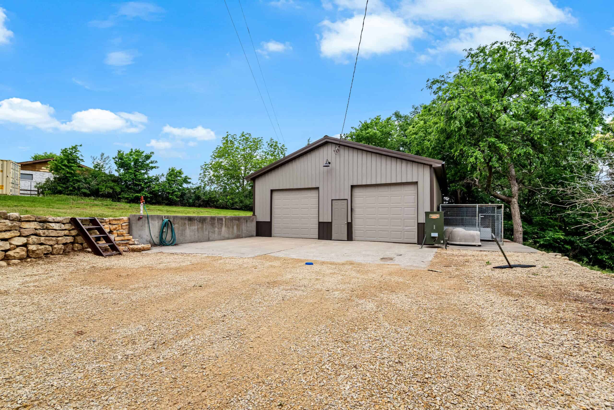 Established Kansas Outfitting Business with Lodge For Sale