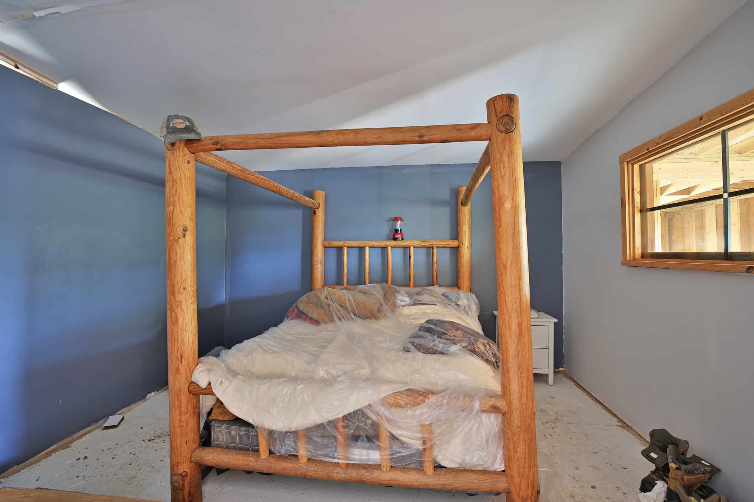Cabin on 71 Acres in DeBeque Colorado