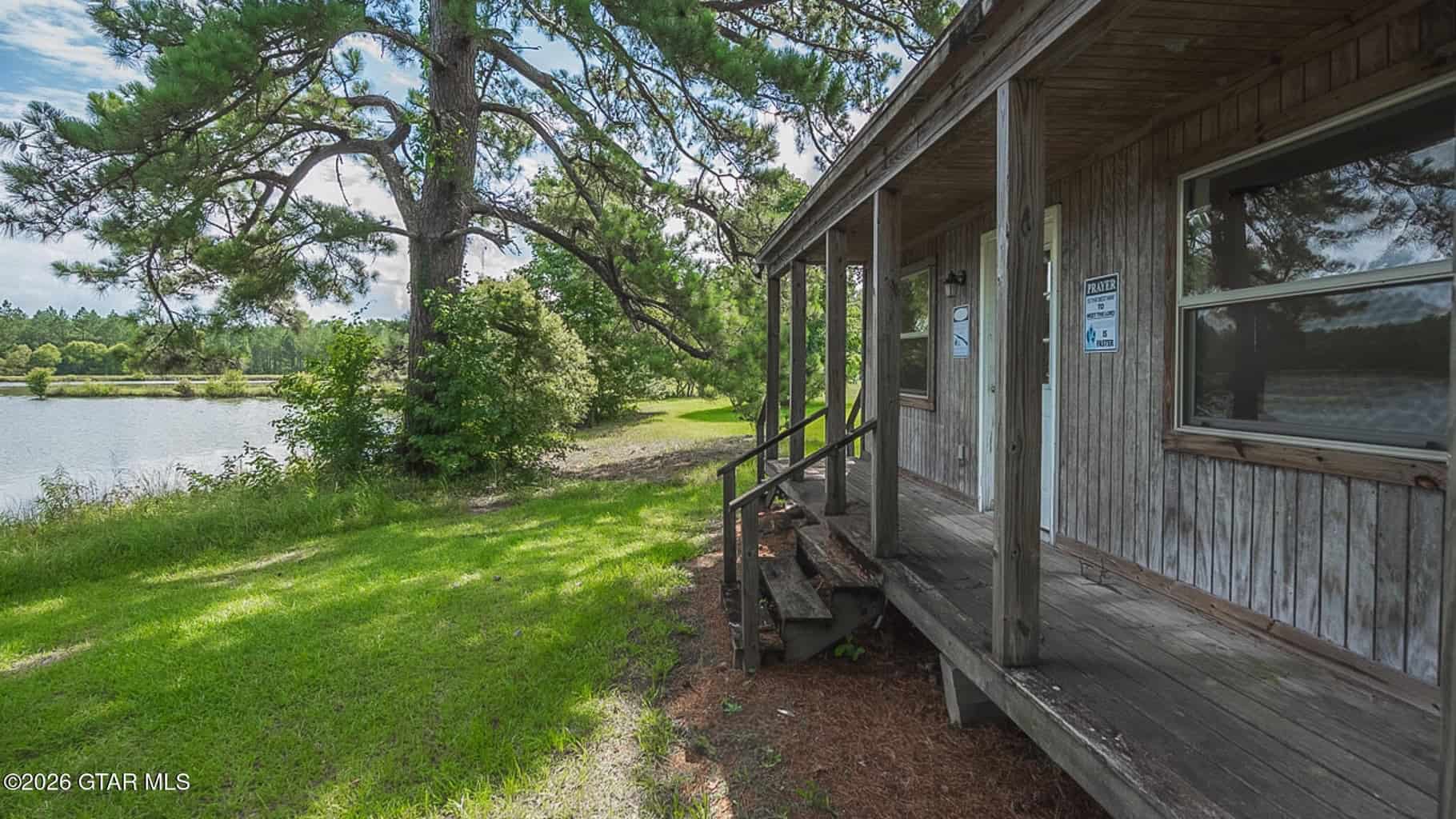 Trophy Bass Fishing and Hunting Property Starkville MS