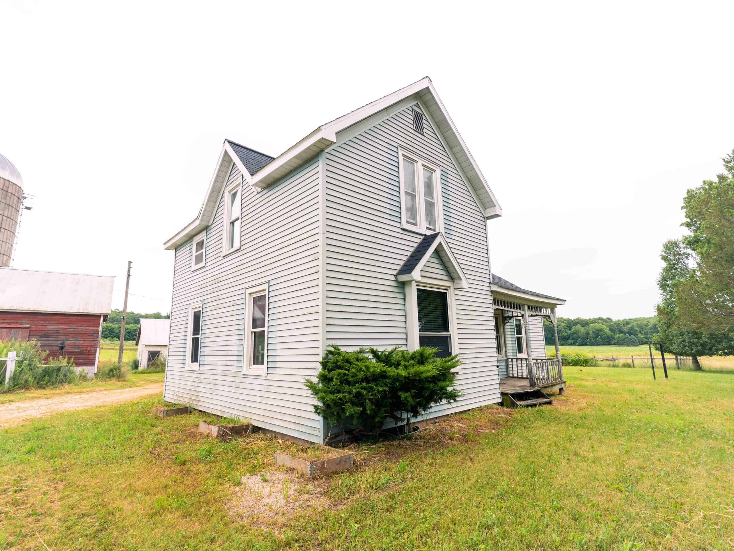 Town of Lewiston Columbia County WI 86+/- Acre Farm brought to you at Online Only Auction