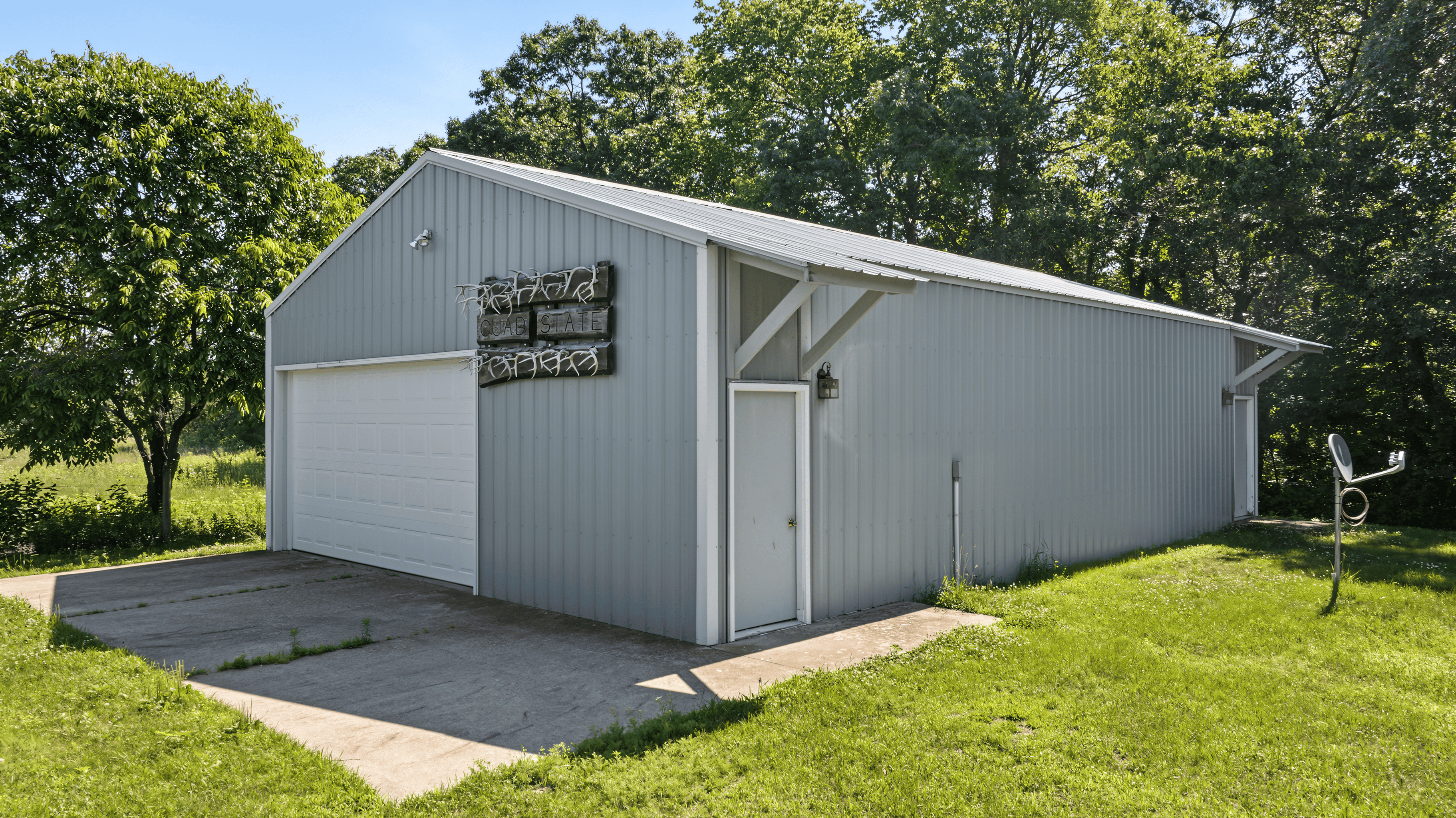 235± ACRE BLACK RIVER WATERFRONT & RECREATIONAL ESTATE