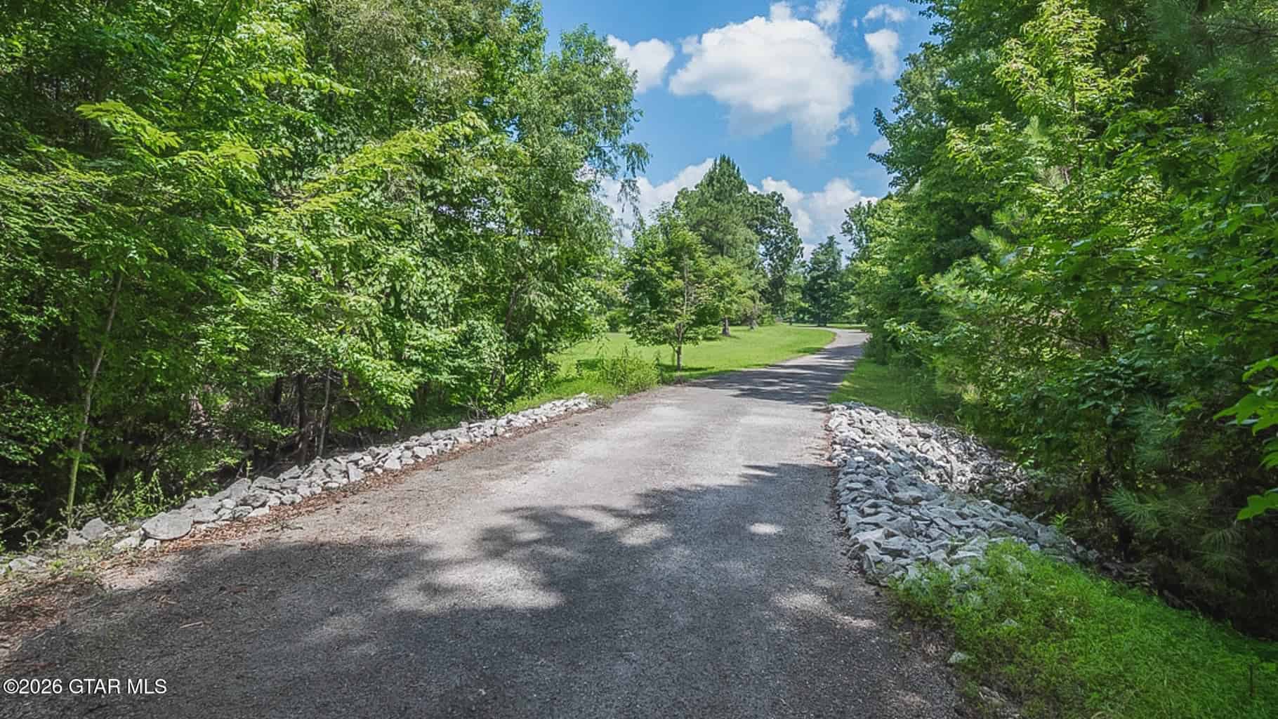 Trophy Bass Fishing and Hunting Property Starkville MS