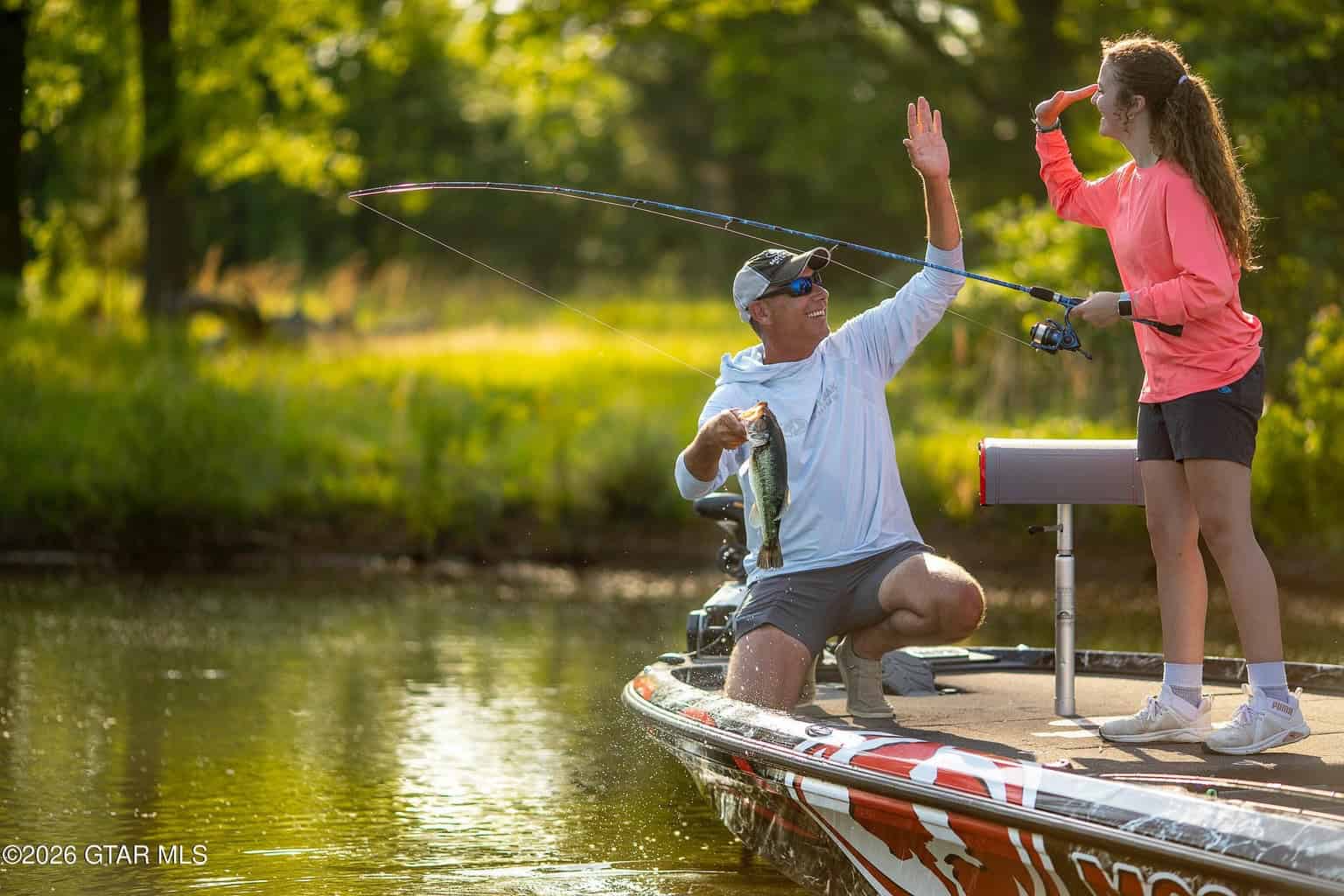 Trophy Bass Fishing and Hunting Property Starkville MS