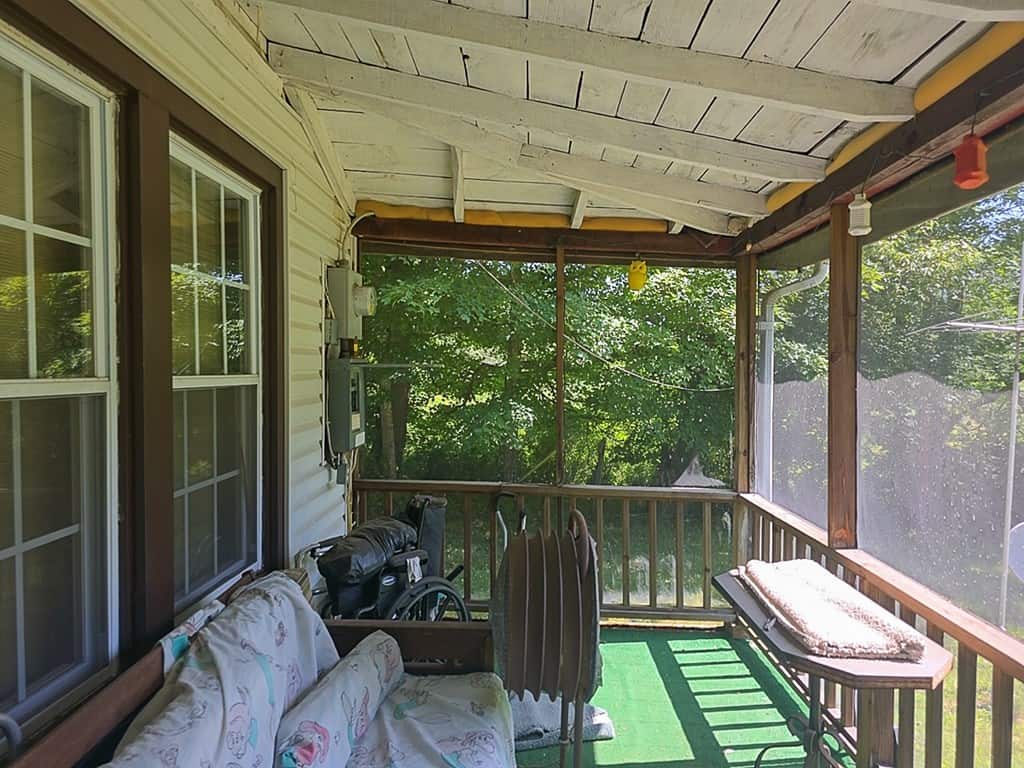 25-Acre Homestead Ready for Your Country Dream