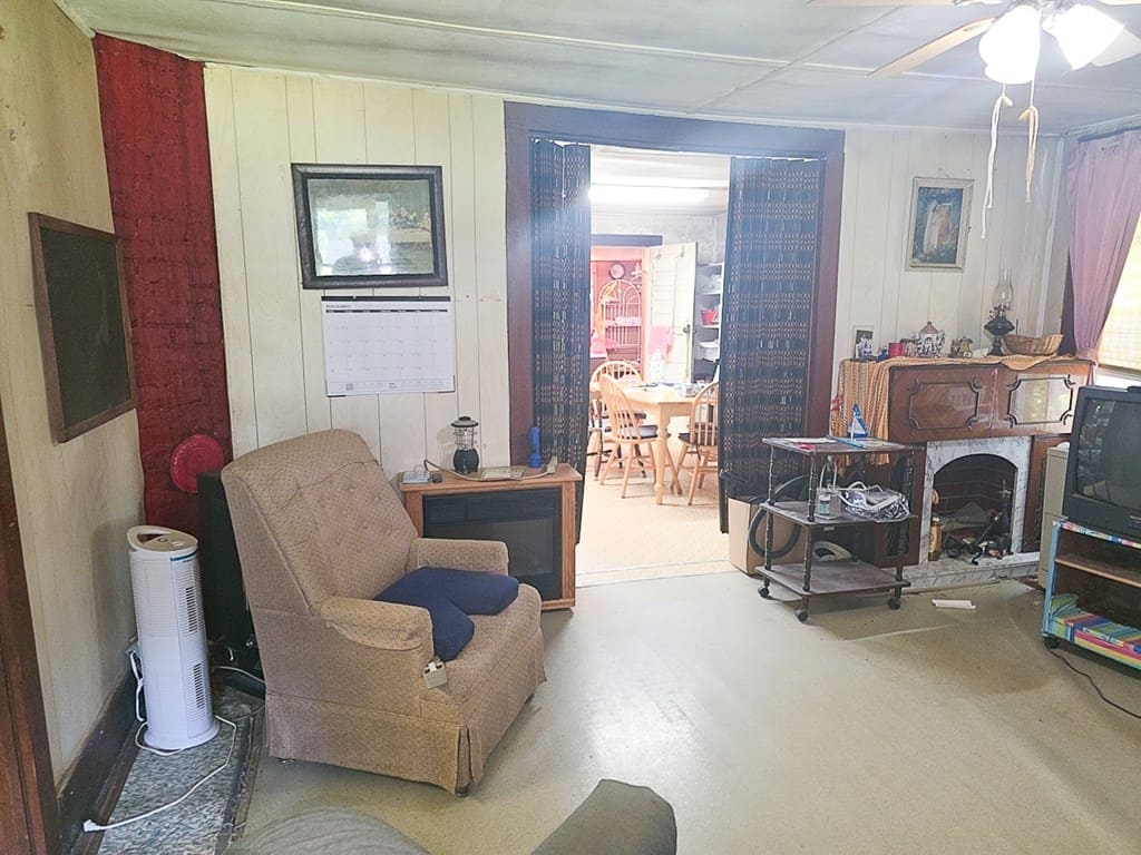 25-Acre Homestead Ready for Your Country Dream