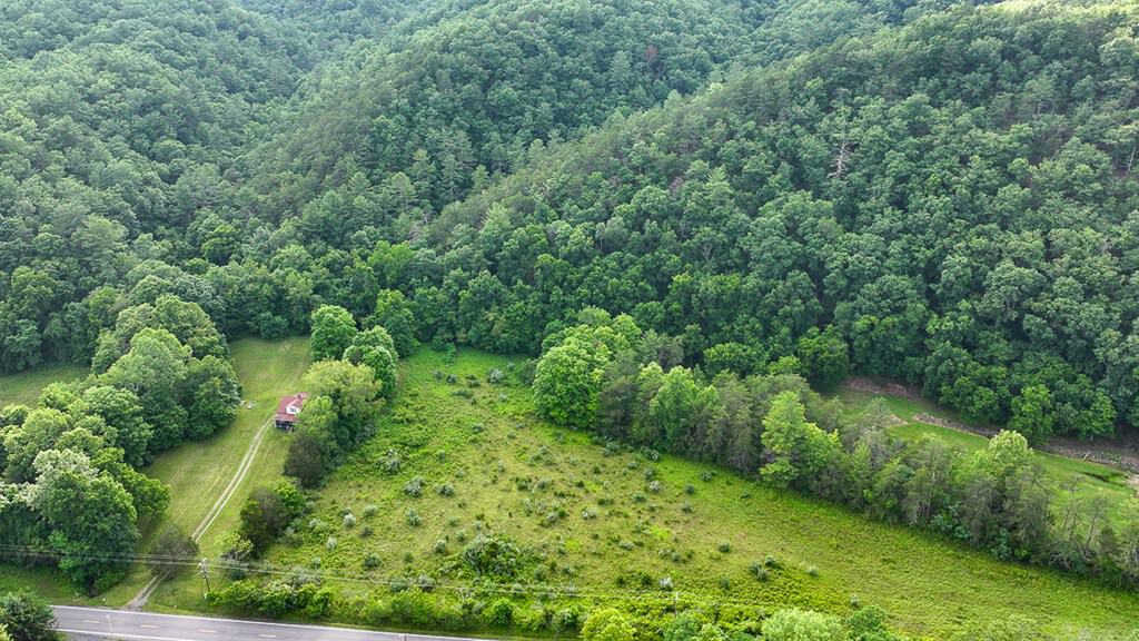 25-Acre Homestead Ready for Your Country Dream
