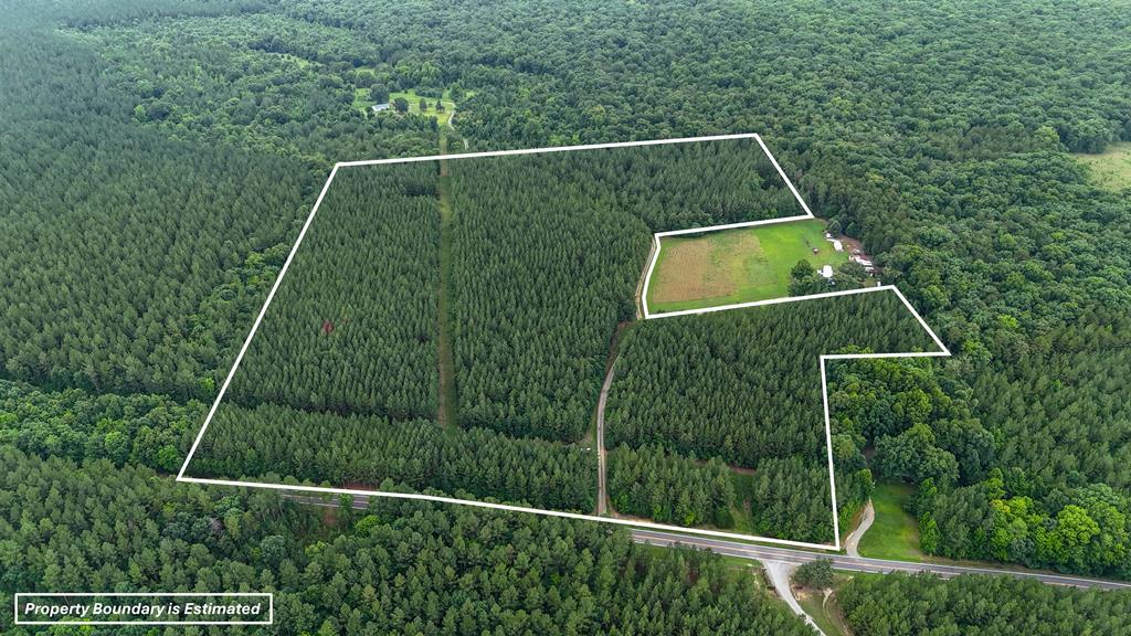 Private 31.5-Acre Retreat Bordering Virginia State Land