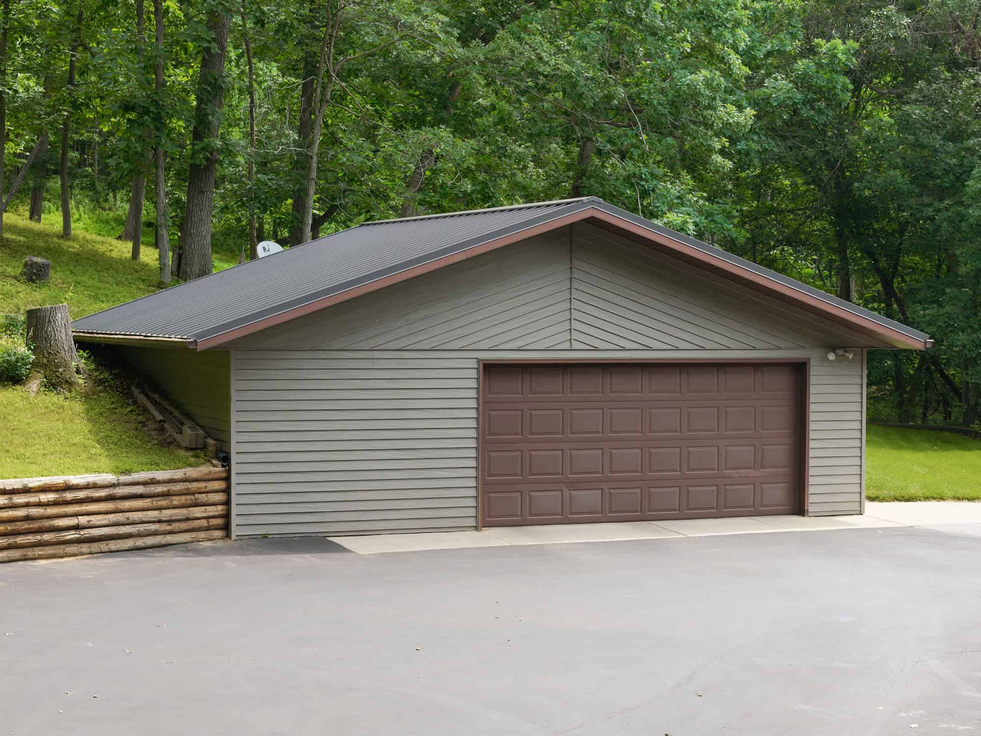 36 +/- Acres of Peaceful Living in Portage WI