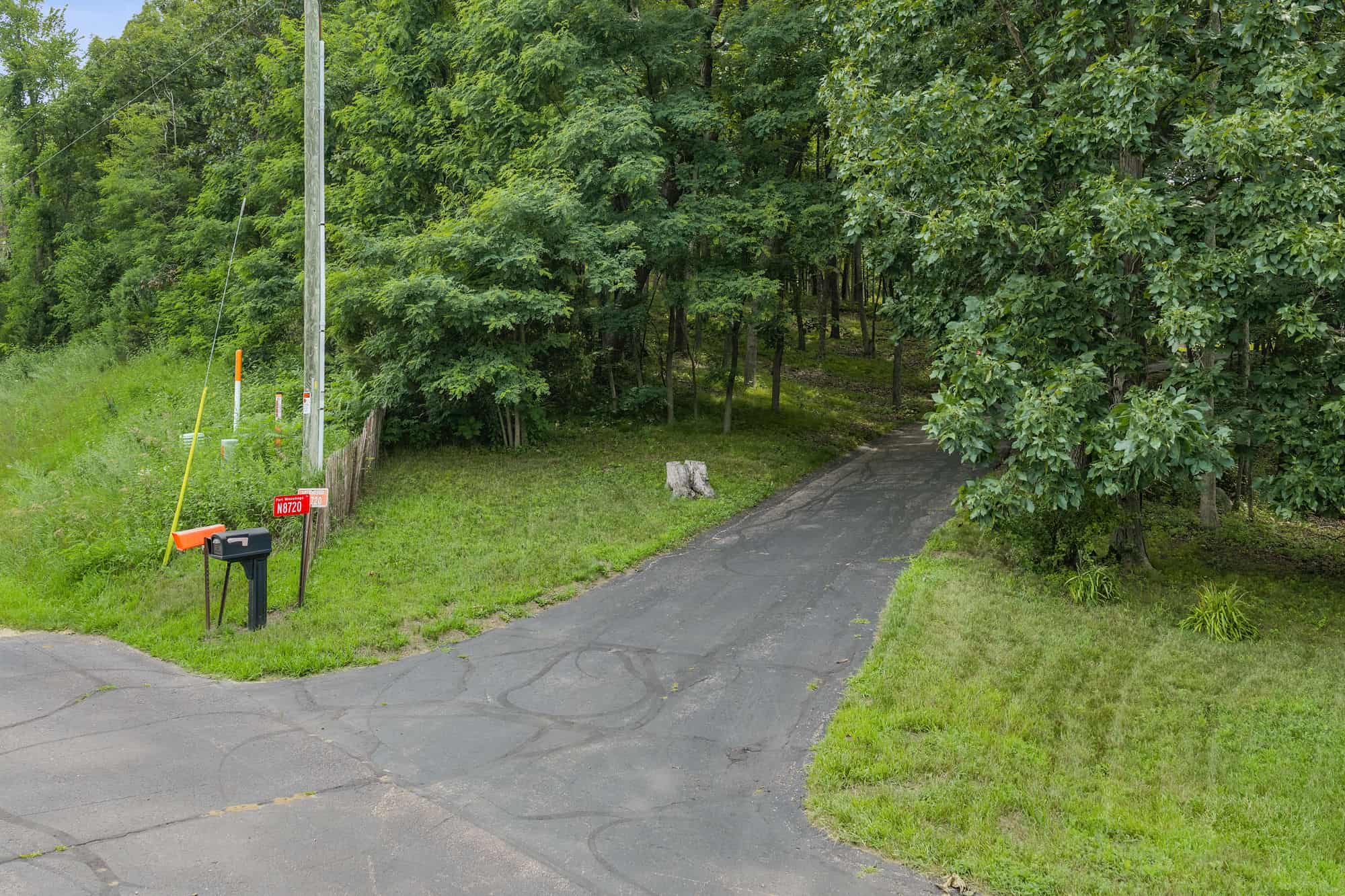36 +/- Acres of Peaceful Living in Portage WI